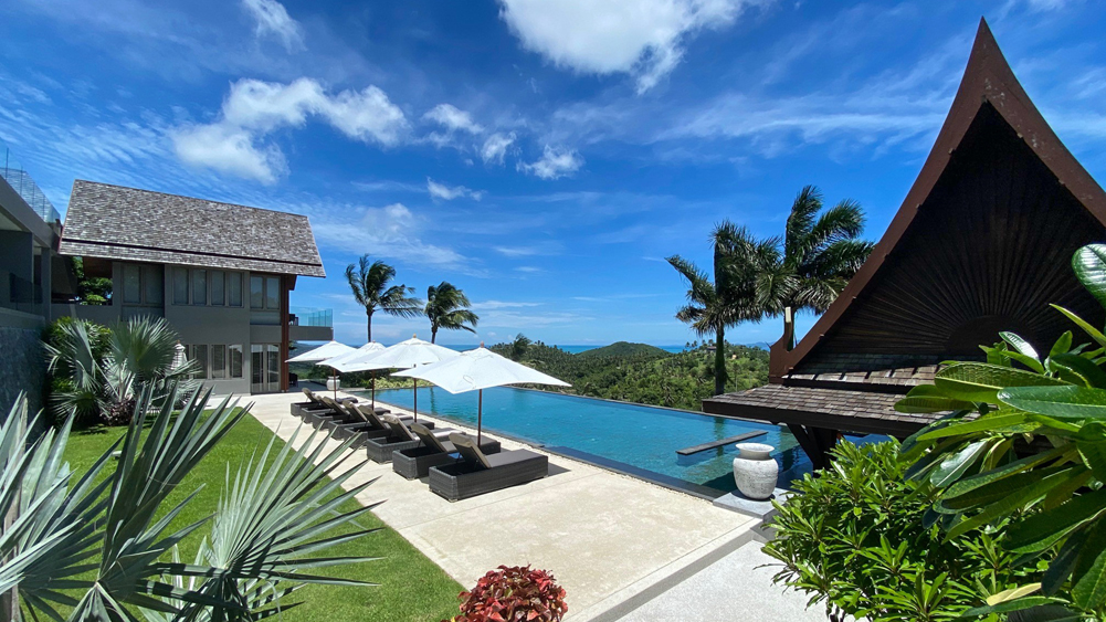 Villa Suralai - Modern-Thai retreat